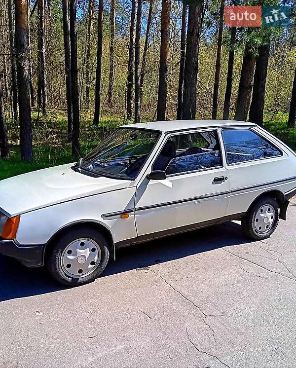 Хэтчбек ЗАЗ 1102 Таврия 1991 в Кропивницком