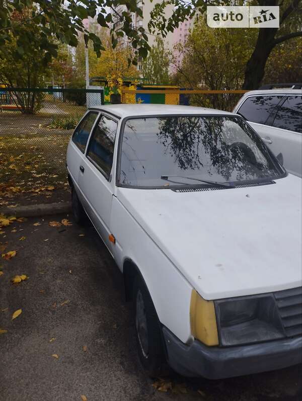 Хетчбек ЗАЗ 1102 Таврія 1992 в Києві