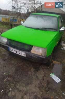 Хэтчбек ЗАЗ 1102 Таврия 1990 в 