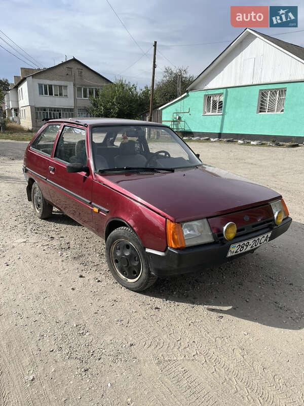 Хэтчбек ЗАЗ 1102 Таврия 1989 в 