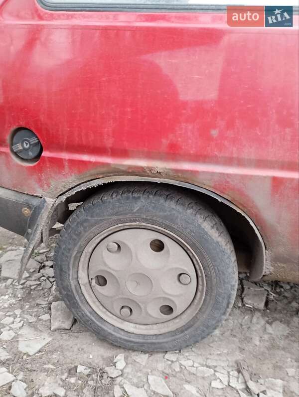 Хетчбек ЗАЗ 1102 Таврія 1993 в Дергачах фото 3 Хетчбек ЗАЗ 1102 Таврія 1993 в Дергачах
