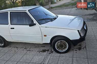 Хетчбек ЗАЗ 1102 Таврія 1992 в Краснокутську