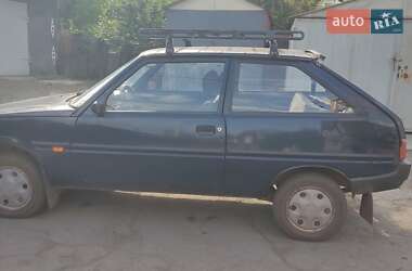 Хэтчбек ЗАЗ 1102 Таврия 2006 в 