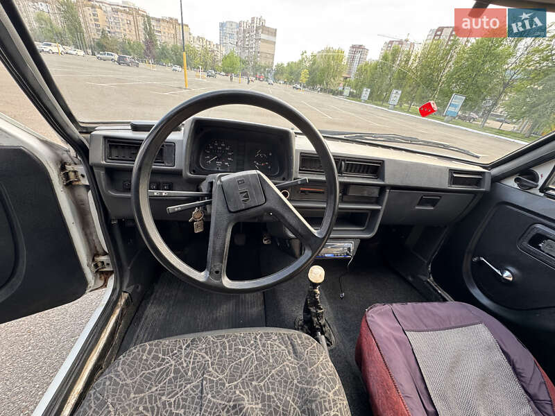 Хетчбек ЗАЗ 1102 Таврія 1992 в Броварах фото 6 Хетчбек ЗАЗ 1102 Таврія 1992 в Броварах