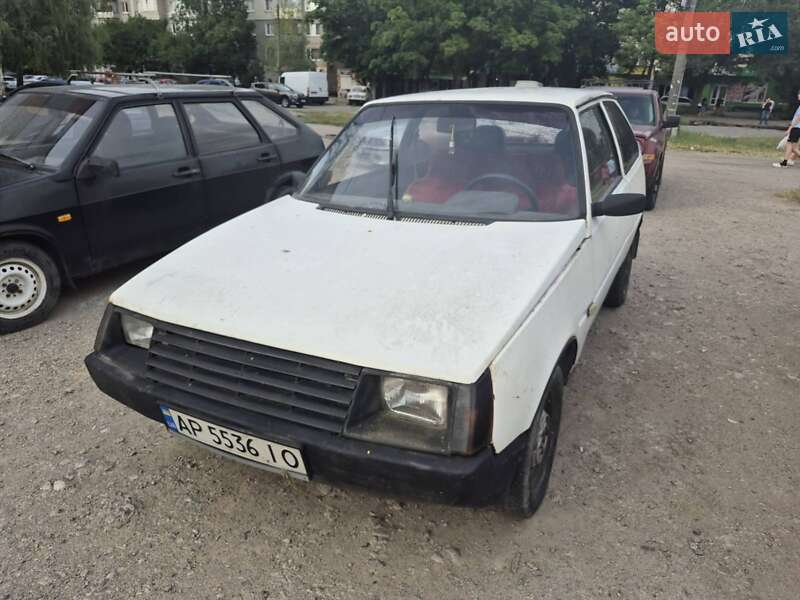 Хетчбек ЗАЗ 1102 Таврія 1993 в Запоріжжі