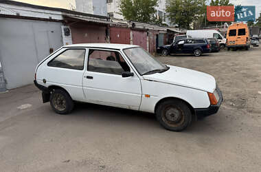 Хэтчбек ЗАЗ 1102 Таврия 1991 в Киеве