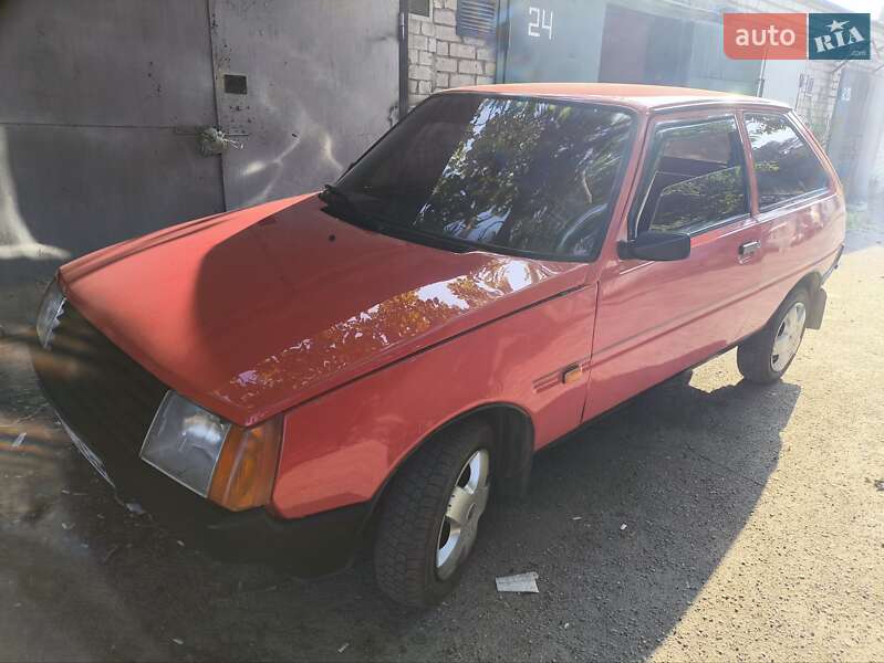 Хэтчбек ЗАЗ 1102 Таврия 1991 в Запорожье