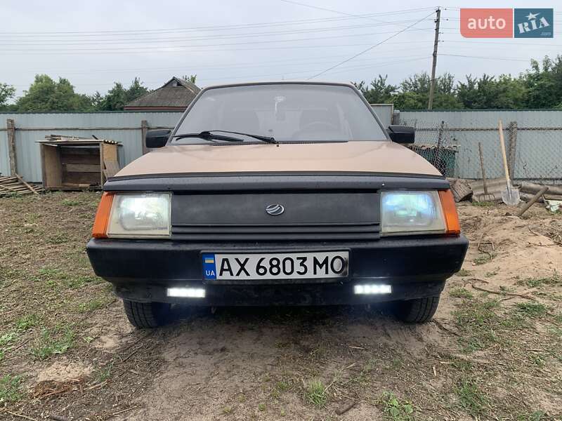 Хэтчбек ЗАЗ 1102 Таврия 1991 в Кегичевке