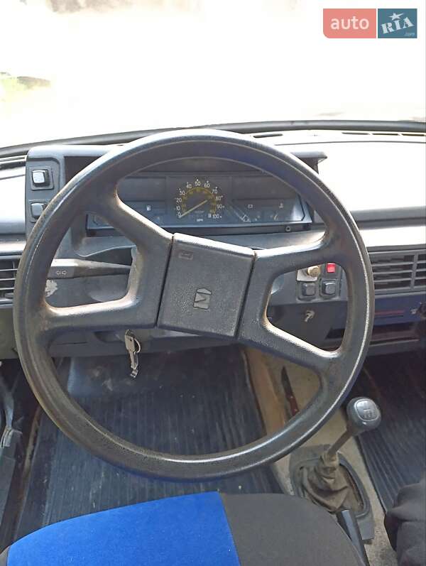 Хэтчбек ЗАЗ 1102 Таврия 1993 в Теребовле фото 4 Хэтчбек ЗАЗ 1102 Таврия 1993 в Теребовле