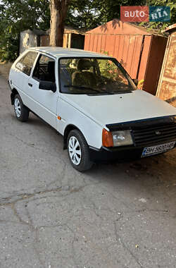 Хэтчбек ЗАЗ 1102 Таврия 1992 в Южном
