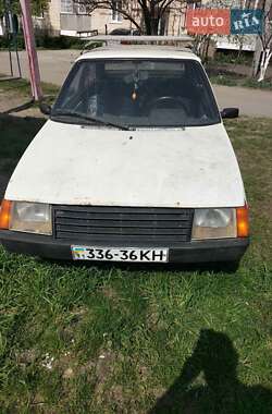 Хэтчбек ЗАЗ 1102 Таврия 1992 в Киеве