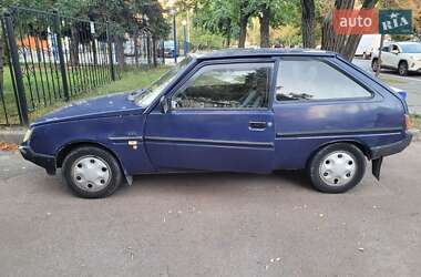 Хэтчбек ЗАЗ 1102 Таврия 2003 в 