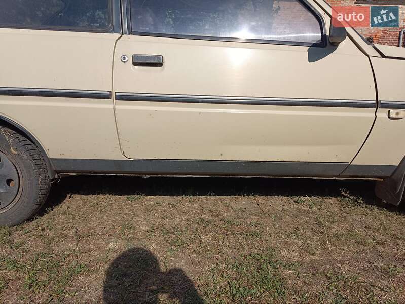 Хетчбек ЗАЗ 1102 Таврія 1992 в Лубнах
