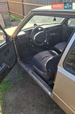 Хэтчбек ЗАЗ 1102 Таврия 1990 в 