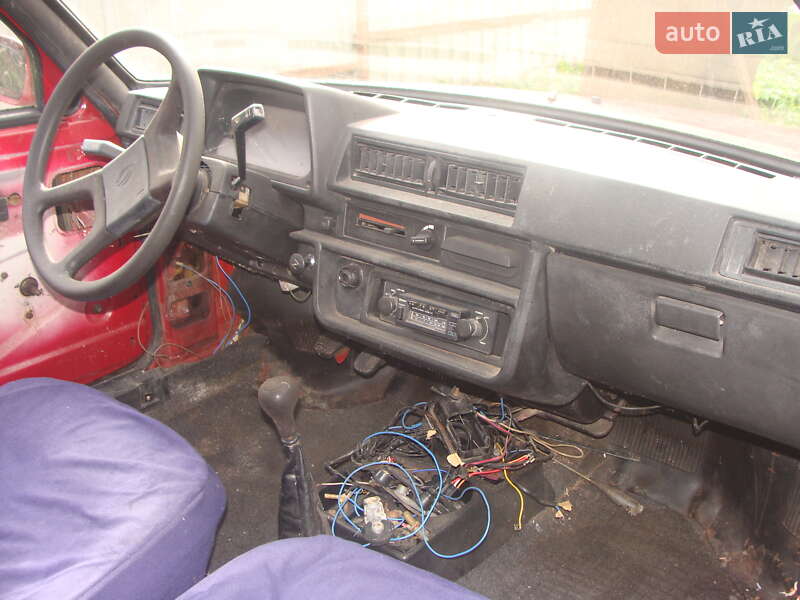 Хэтчбек ЗАЗ 1102 Таврия 1995 в Звягеле фото 7 Хэтчбек ЗАЗ 1102 Таврия 1995 в Звягеле