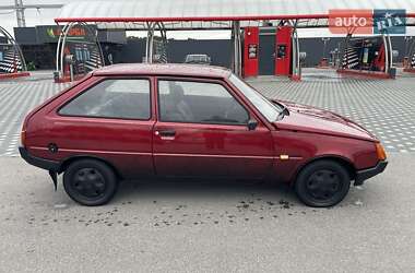 Хэтчбек ЗАЗ 1102 Таврия 1993 в 