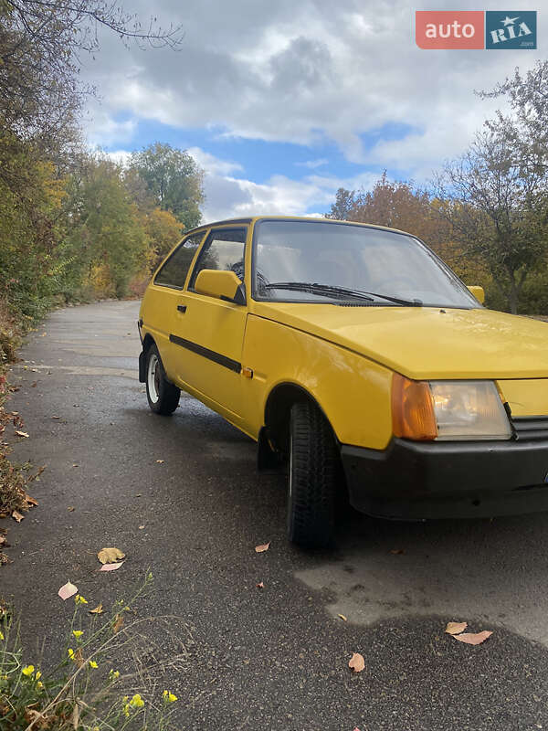Хэтчбек ЗАЗ 1102 Таврия 1991 в Запорожье фото 4 Хэтчбек ЗАЗ 1102 Таврия 1991 в Запорожье