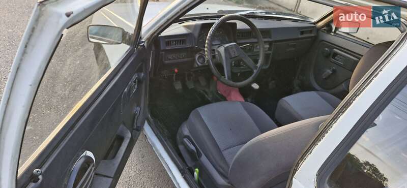 Хэтчбек ЗАЗ 1102 Таврия 1992 в Измаиле