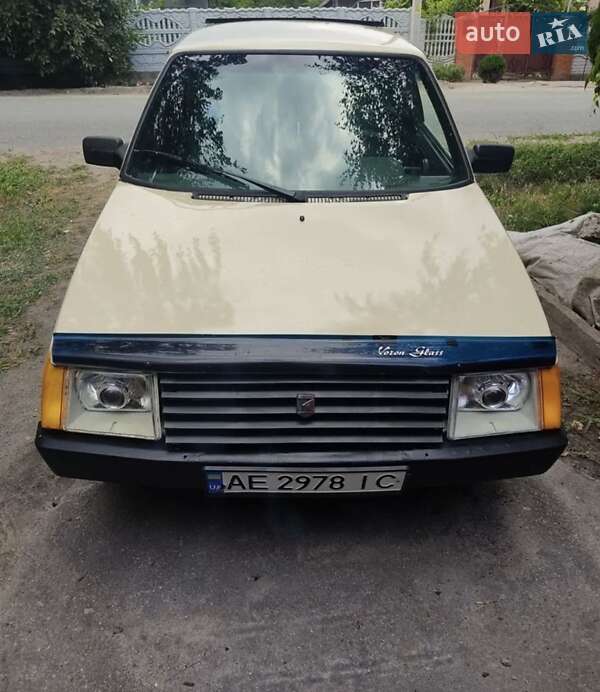 Хэтчбек ЗАЗ 1102 Таврия 1993 в Никополе фото 18 Хэтчбек ЗАЗ 1102 Таврия 1993 в Никополе