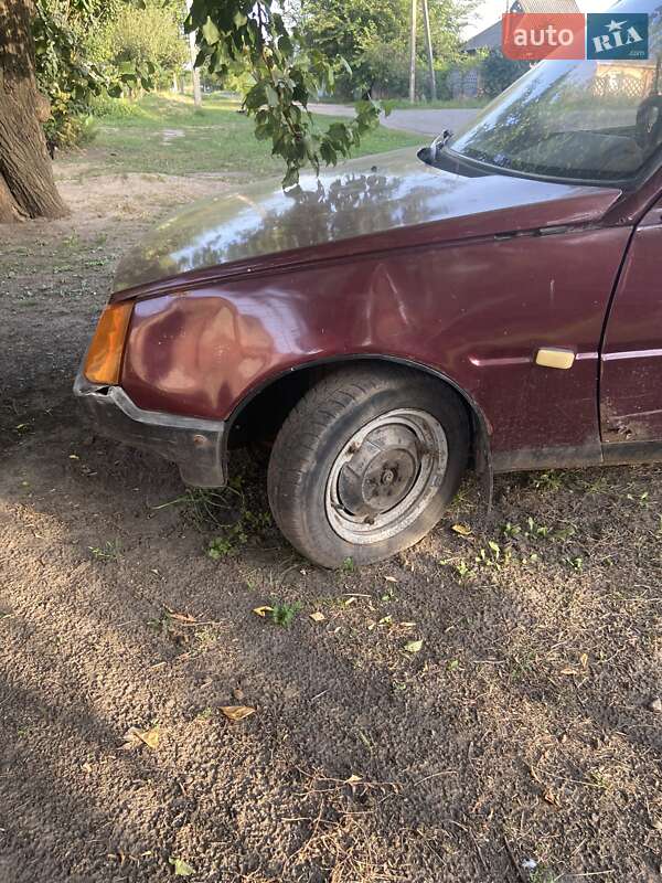 Хэтчбек ЗАЗ 1102 Таврия 1989 в Кегичевке