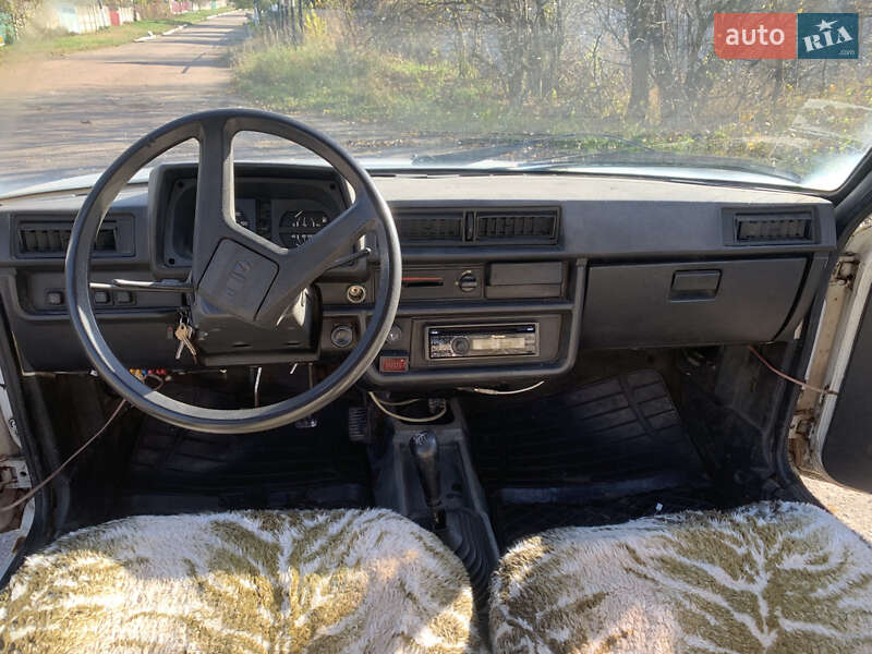 Хэтчбек ЗАЗ 1102 Таврия 1995 в Тетиеве фото 2 Хэтчбек ЗАЗ 1102 Таврия 1995 в Тетиеве
