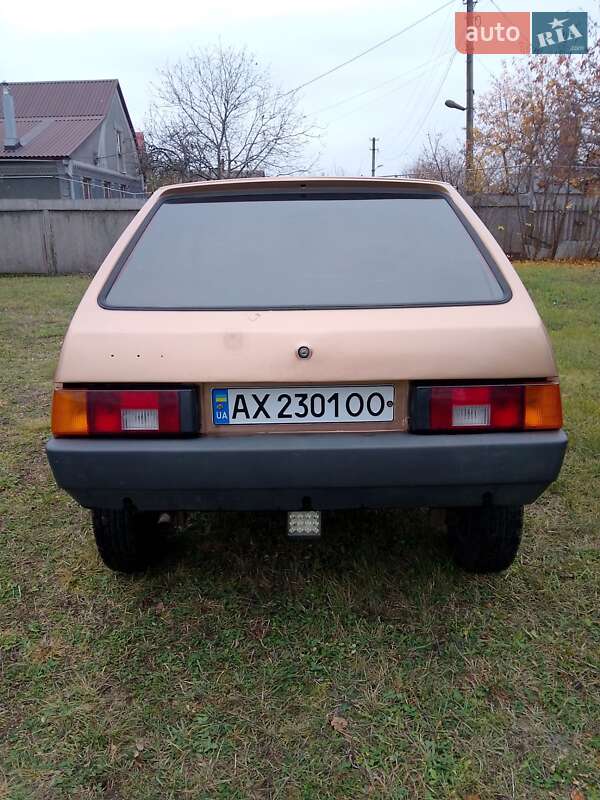 Хэтчбек ЗАЗ 1102 Таврия 1993 в Харькове