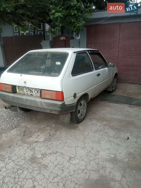 Хетчбек ЗАЗ 1102 Таврія 1992 в Кам'янському
