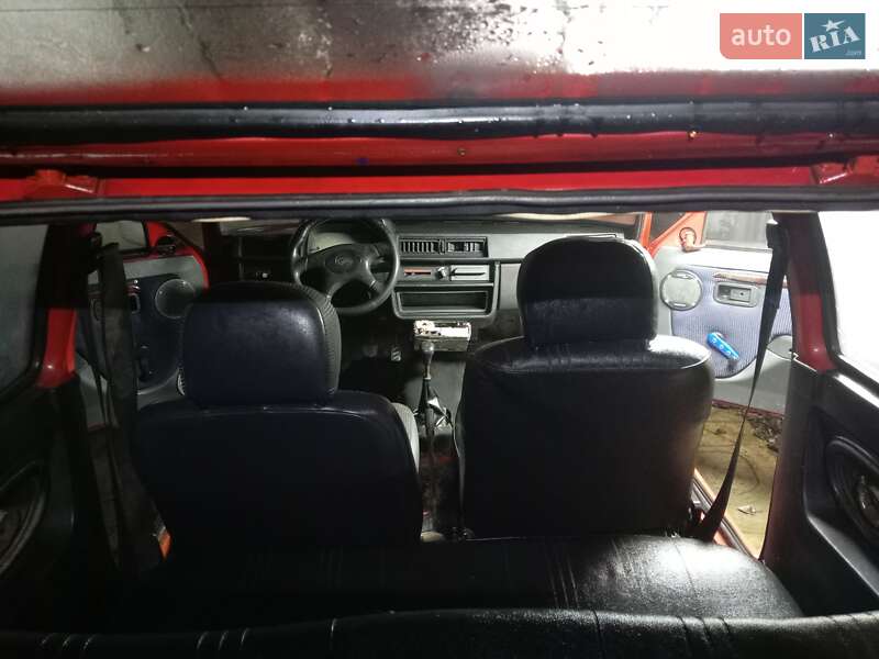Хетчбек ЗАЗ 1102 Таврія 1995 в Володимирі