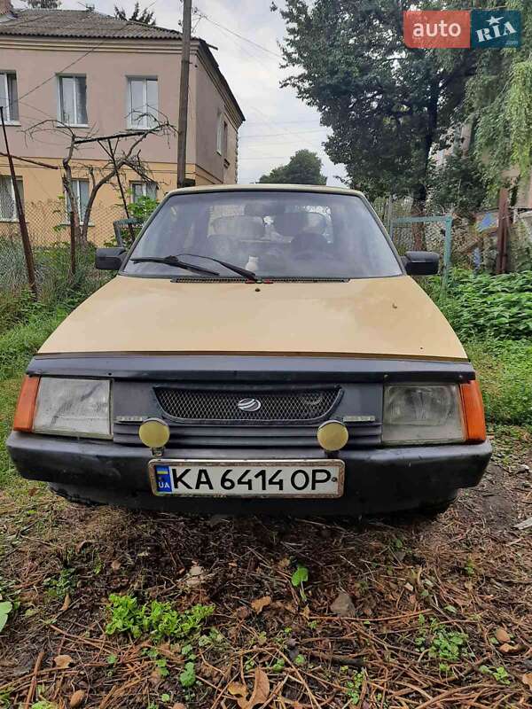 ЗАЗ 1102 Таврия 1989