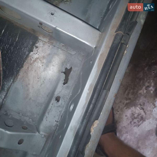 Хэтчбек ЗАЗ 1102 Таврия 1997 в Светловодске