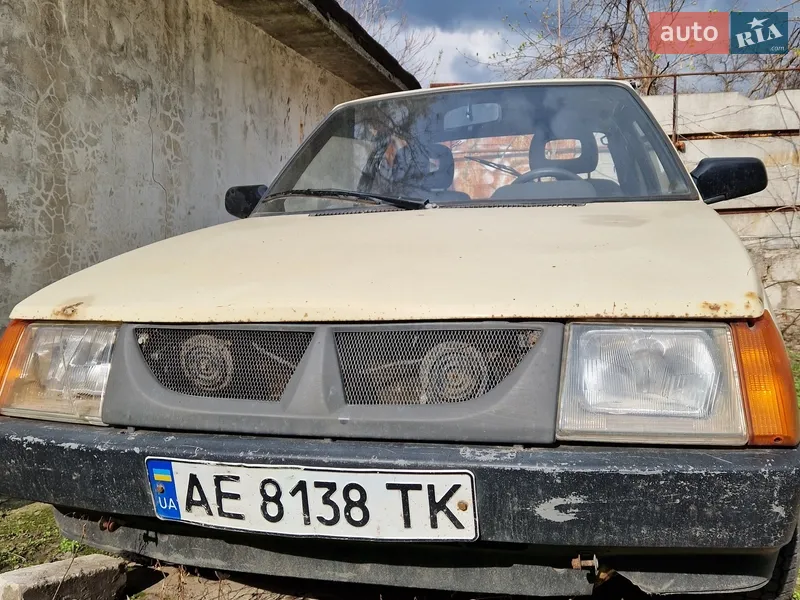 ЗАЗ 1102 Таврія
