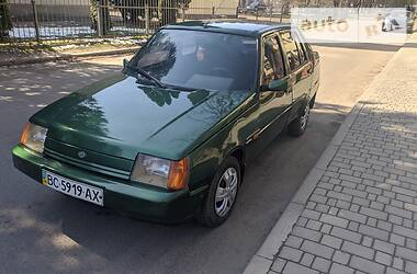 Хетчбек ЗАЗ 1103 Славута 2004 в 