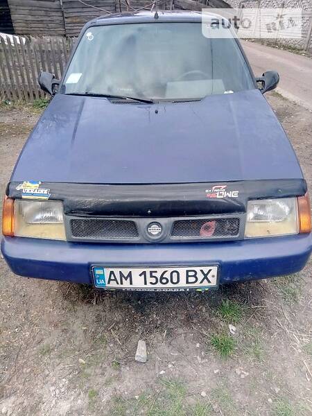 Хетчбек ЗАЗ 1103 Славута 2004 в 