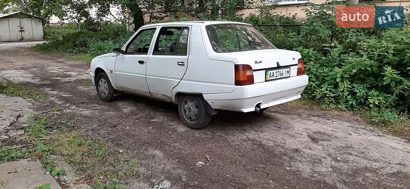 Хетчбек ЗАЗ 1103 Славута 2006 в Києві