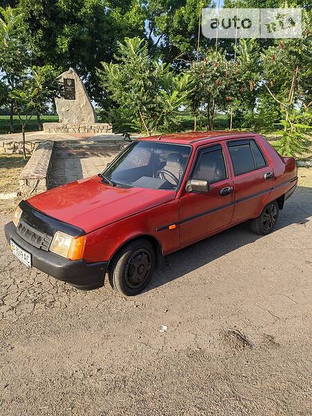 ЗАЗ 1103 Славута Lux