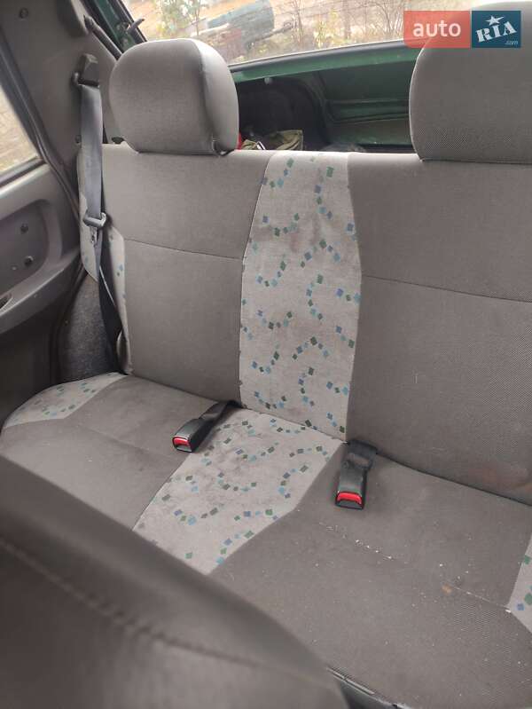 Седан ЗАЗ 1103 Славута 2003 в Кременчуге