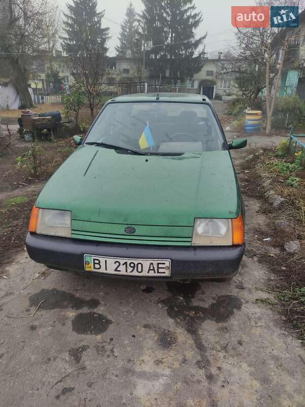 Седан ЗАЗ 1103 Славута 2003 в Кременчуге