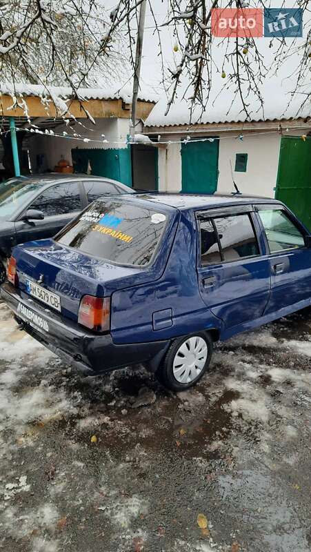 Хетчбек ЗАЗ 1103 Славута 2003 в Житомирі