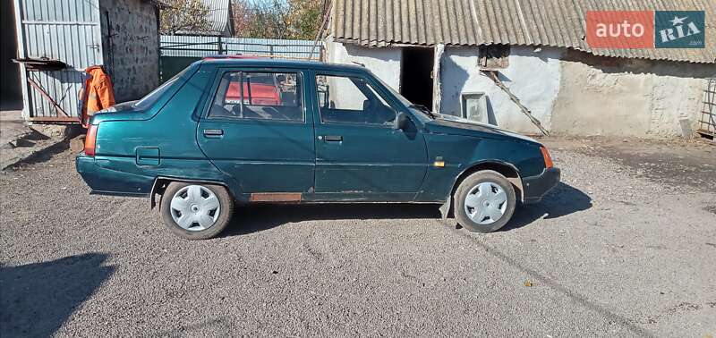 Хетчбек ЗАЗ 1103 Славута 1999 в Тетієві фото 7 Хетчбек ЗАЗ 1103 Славута 1999 в Тетієві