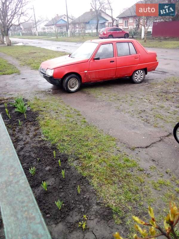 ЗАЗ 1103 Славута 2002