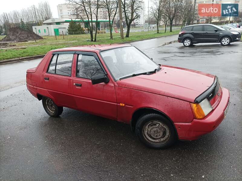 Ліфтбек ЗАЗ 1103 Славута 2006 в Черкасах
