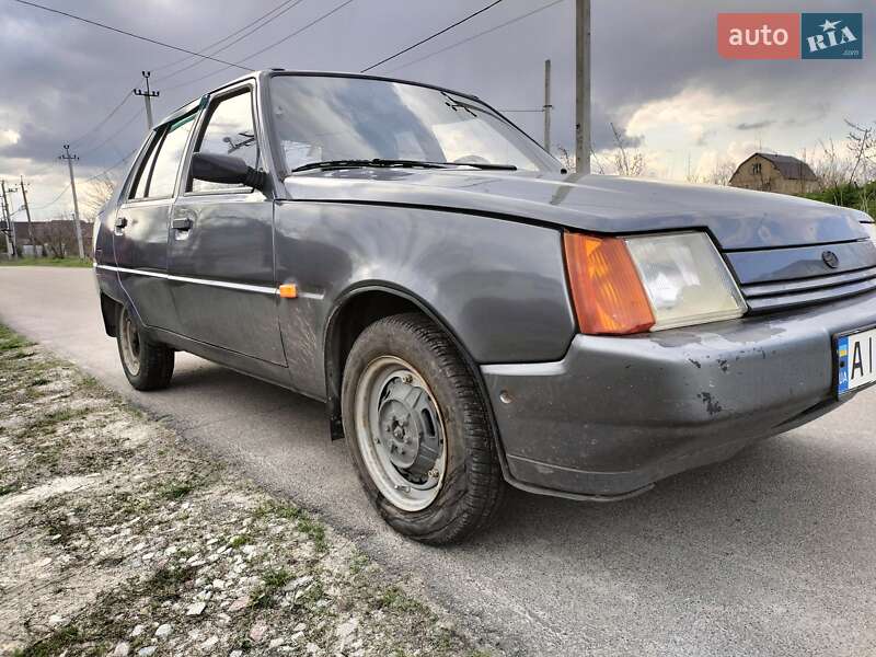 Хэтчбек ЗАЗ 1103 Славута 2009 в Киеве