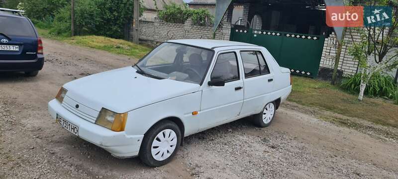 Ліфтбек ЗАЗ 1103 Славута 2004 в Новомосковську