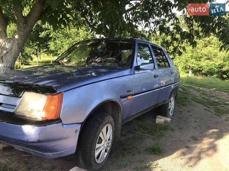 ЗАЗ 1103 Славута 2003