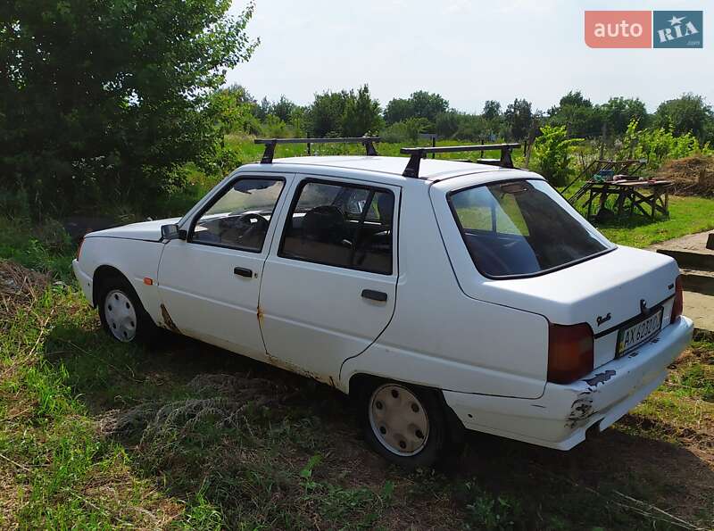 Ліфтбек ЗАЗ 1103 Славута 2008 в Харкові