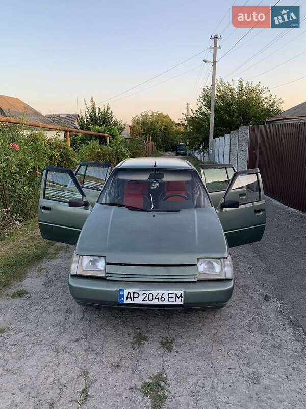 Лифтбек ЗАЗ 1103 Славута 2006 в Днепре фото 8 Лифтбек ЗАЗ 1103 Славута 2006 в Днепре