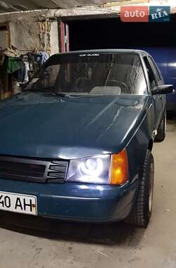 Лифтбек ЗАЗ 1103 Славута 2005 в 