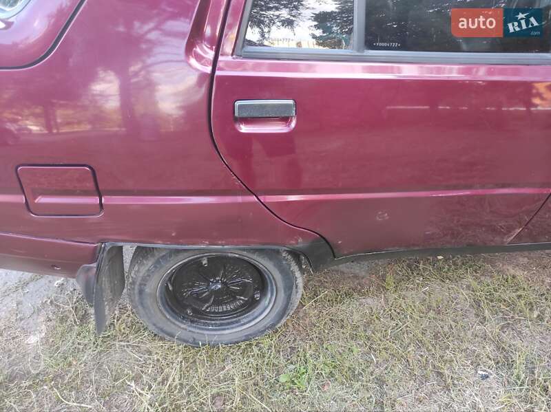 Лифтбек ЗАЗ 1103 Славута 2000 в Днепре фото 3 Лифтбек ЗАЗ 1103 Славута 2000 в Днепре