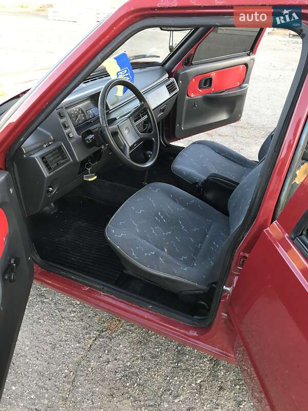 Лифтбек ЗАЗ 1103 Славута 2000 в Тульчине