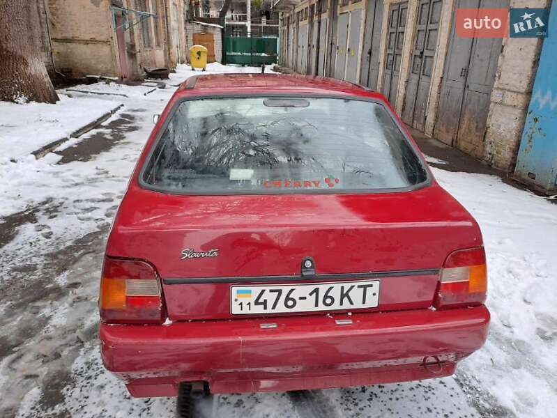 Ліфтбек ЗАЗ 1103 Славута 2003 в Києві